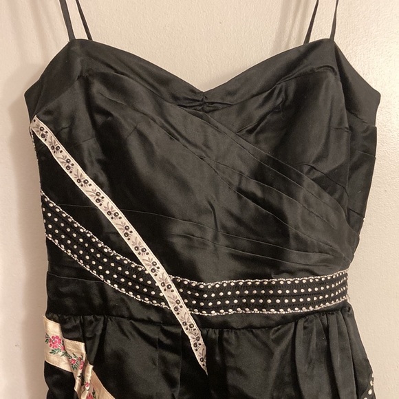 Beautiful Cynthia Rowley ribbon dress - Picture 4 of 10